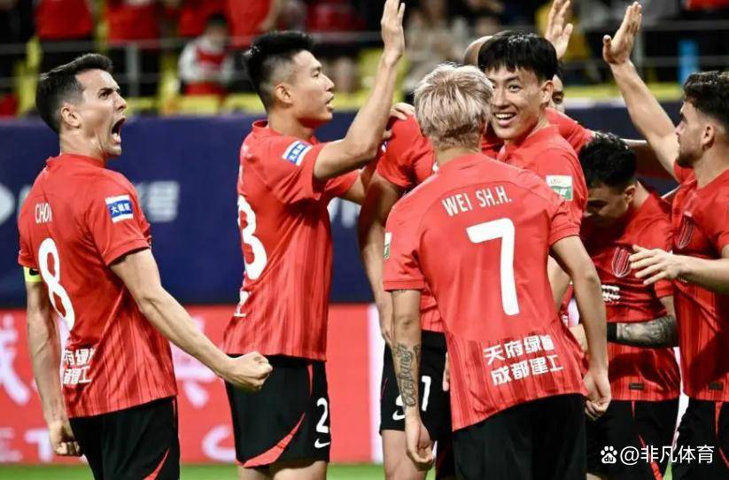 亚冠今晨再迎强敌，西汉姆队长鼓劲，主帅态度：目标明确，阵容厚度经受考验的简单介绍